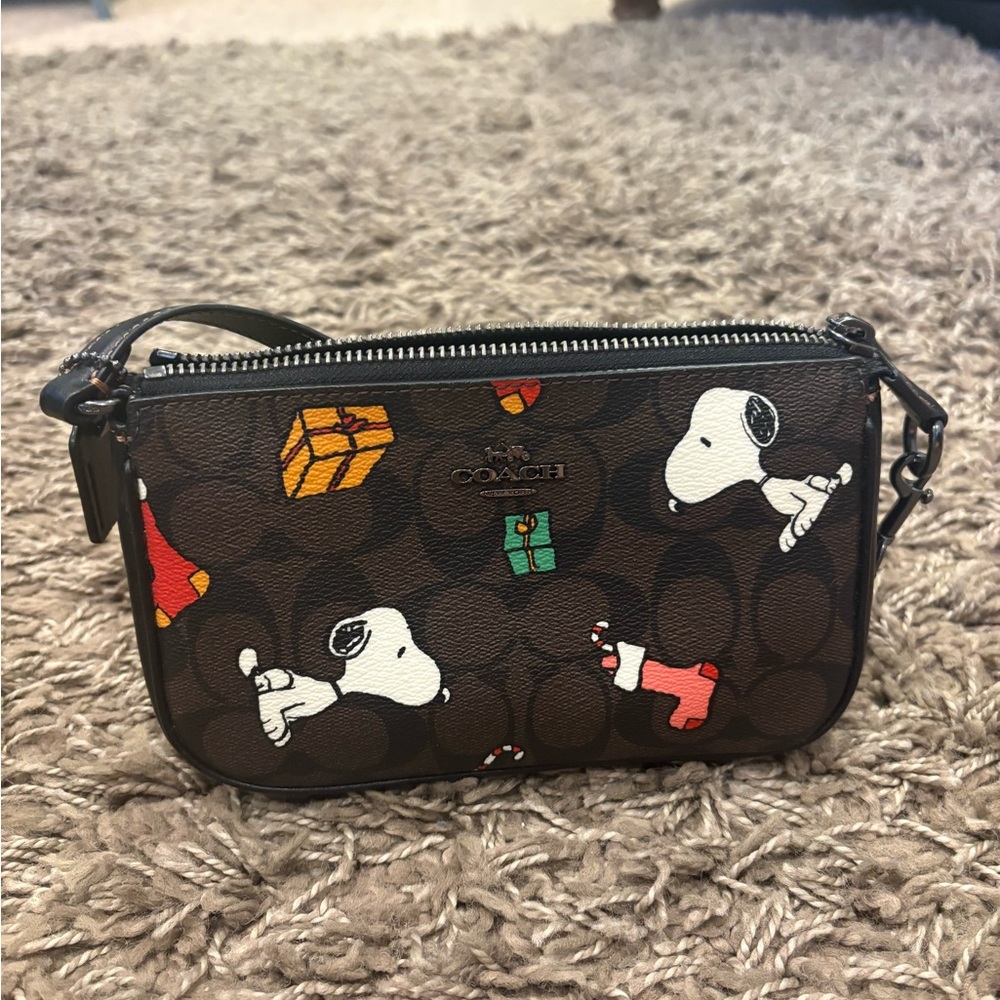 Coach Peanuts Snoopy Mini Bag New with Tag Limited Edition